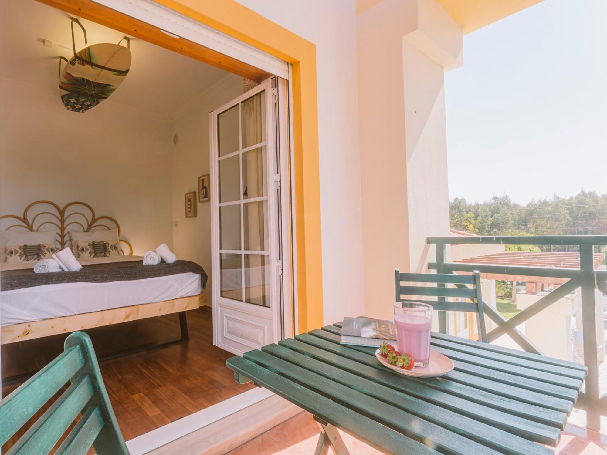 Hostel Cliff Surf House A dos Cunhados Zewnętrze zdjęcie