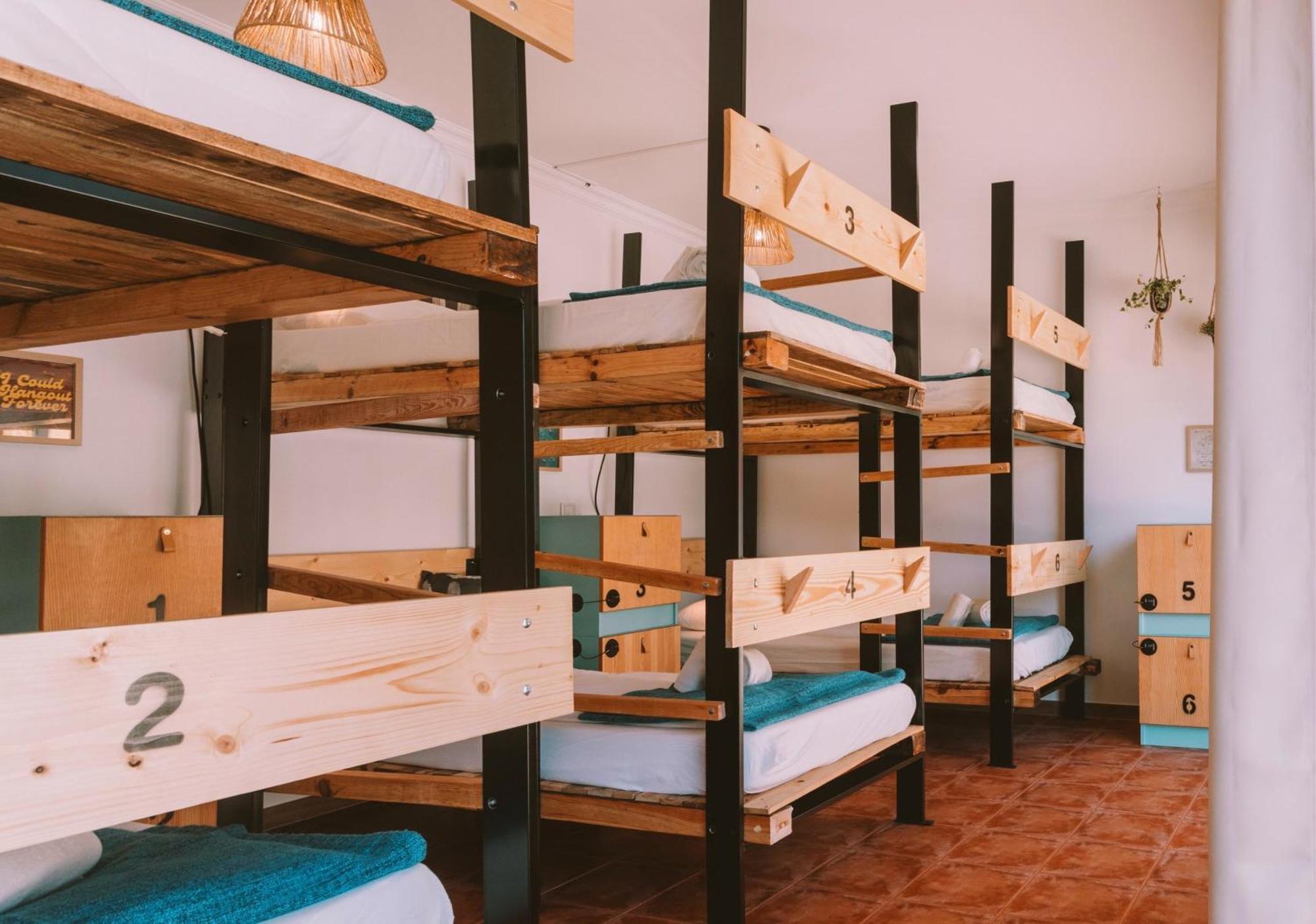 Hostel Cliff Surf House A dos Cunhados Zewnętrze zdjęcie